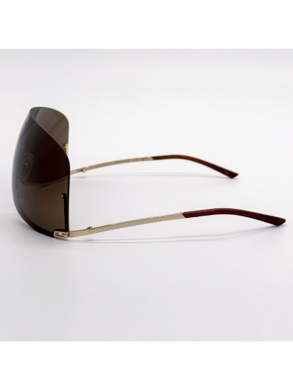 NEW GUCCI SUNGLASSES GG1560S 002 GOLD SHIELD UNISEX GUCCI EYEWEAR - Picture 8 of 11
